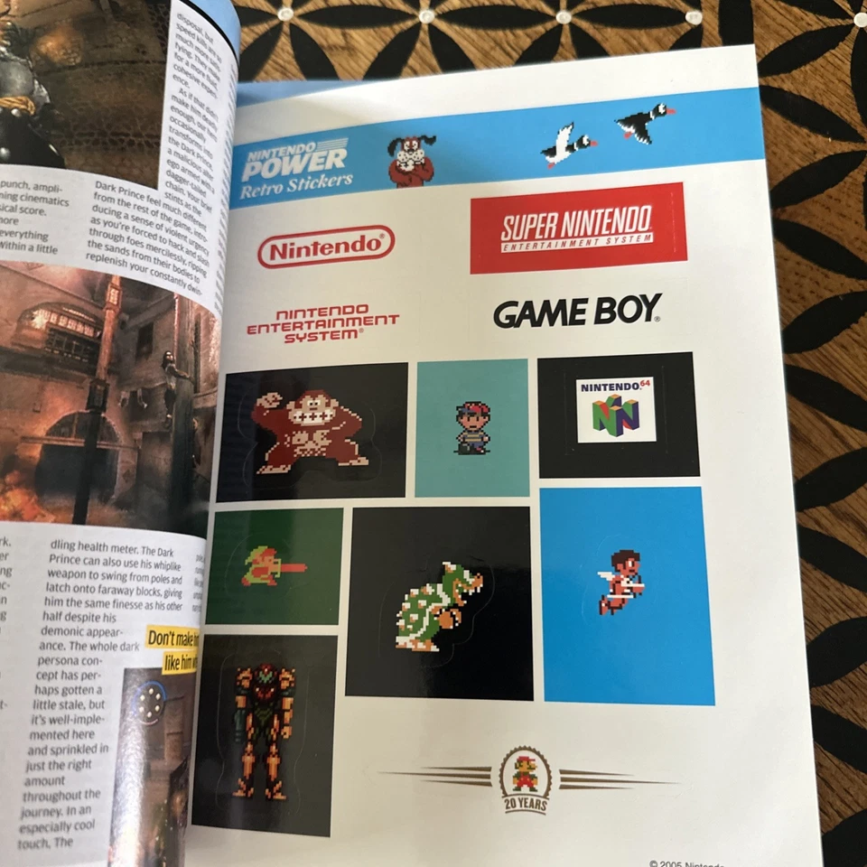 Nintendo Power Magazine #200 February 2006 Resident Evil w/ Poster & Stickers - Image 4 of 4