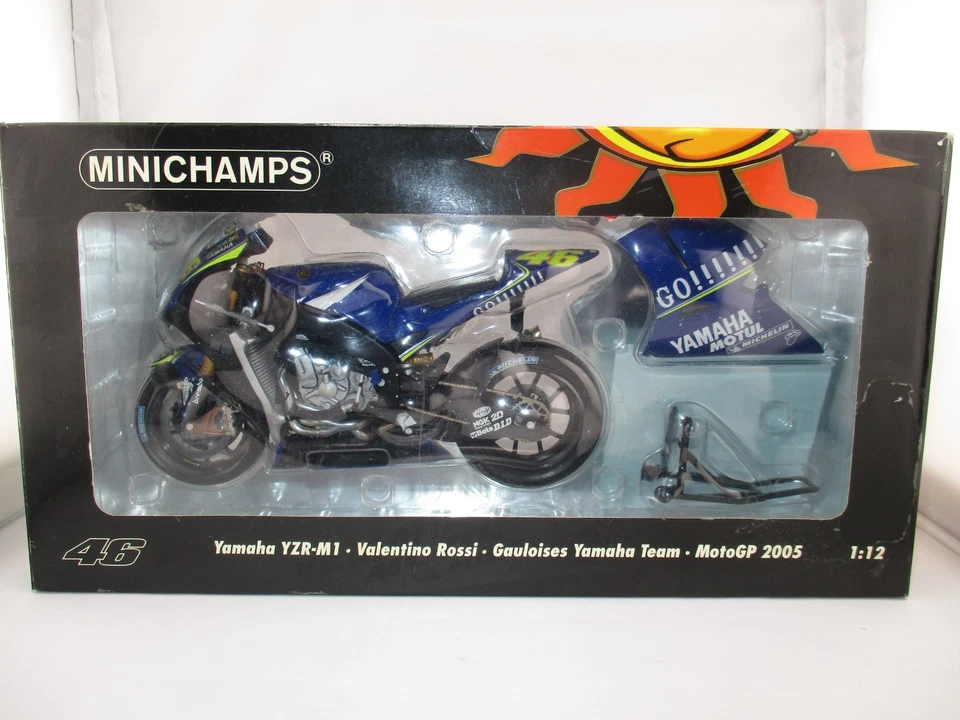 YAMAHA YZR-M1, #46, Valentino Rossi, 2005 MotoGP!!! - Bild 2 von 4