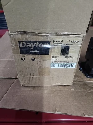DAYTON 4Z292 Speed Reducer 29rpm 0.3hp Input 415in-lb Output 56C - Image 1 of 4