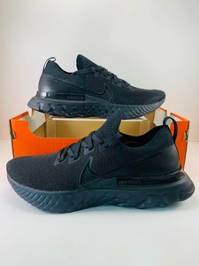 react infinity run flyknit triple black