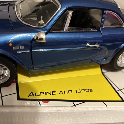 Burago 1:16 Diecast Special Collection Blue 1971 Alpine Renault A110 1600S NIB - Picture 5 of 10