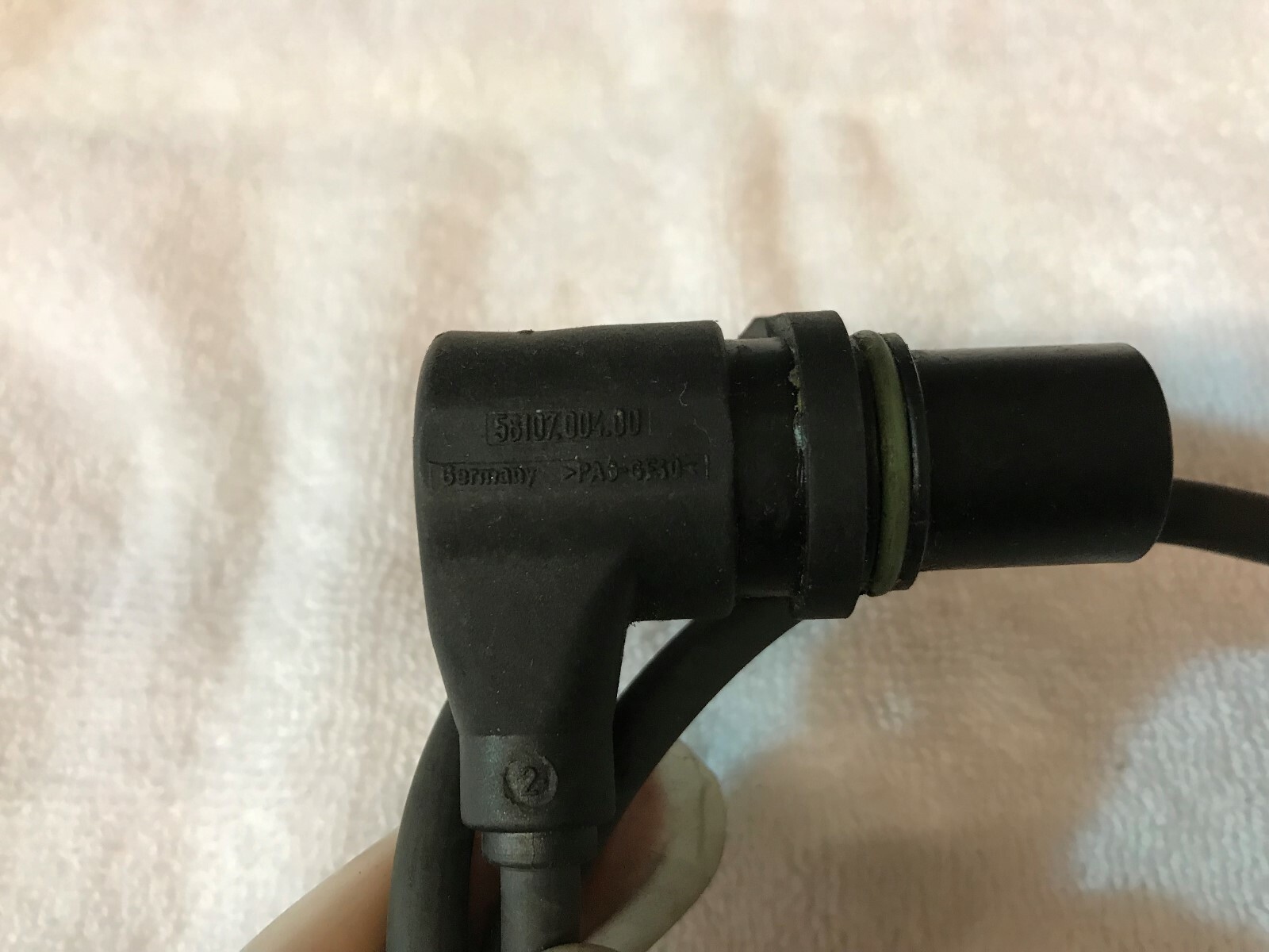 FERRARI ENGINE IGNITION CRANK TRIGGER SENSOR OEM 58107.004.00
