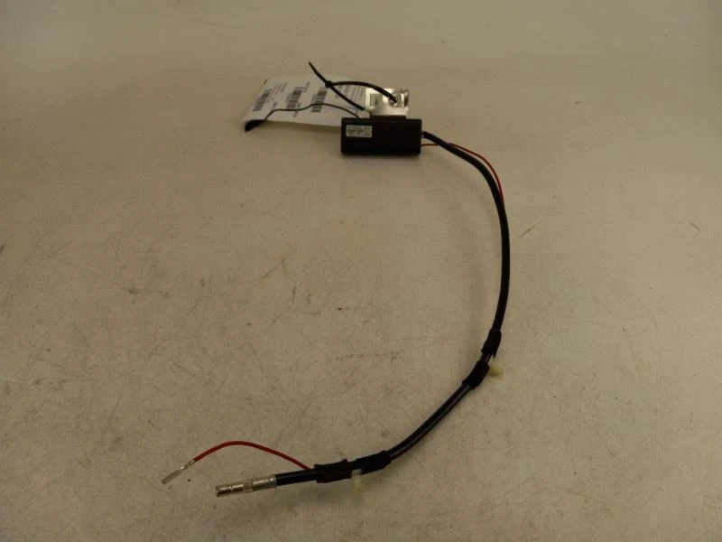 Cable de radio antena amplificador Lincoln MKS 2009-2011 Foto 3 de 4