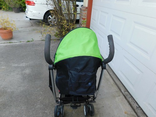 Summer Infant 3D Lite Convenience Stroller, Black / Green - Used Condition - Picture 7 of 12