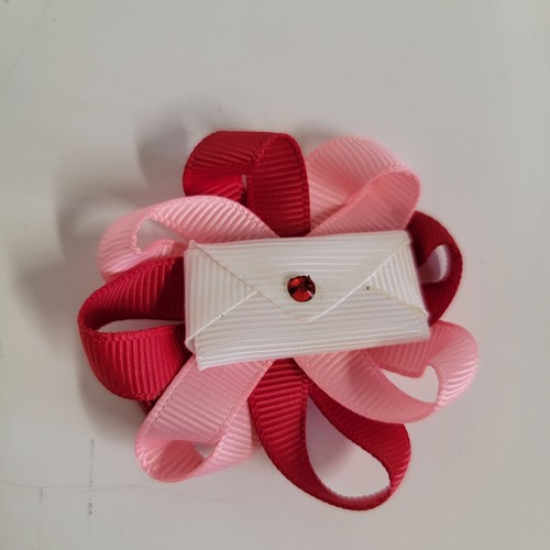 Beautiful Holiday Hair Clips For Little Girls - Picture 2 of 23