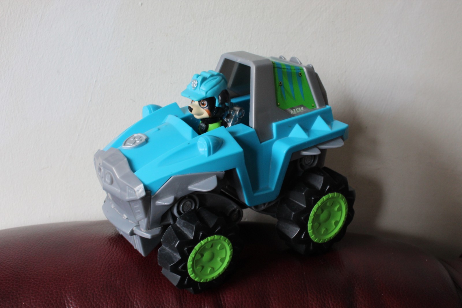 Paw Patrol Rex's Deluxe Vehicle and Figure