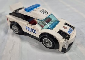 Lego City #60128 Police Pursuit 2016 - 100% Complete with Instructions