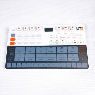 IK Multimedia UNO Drum Analog PCM Drum Machine Groovebox Sequencer getestet