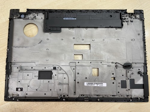 Lenovo ThinkPad T560 P50S Palmrest Middle Upper Cover Top 00UR858 B-GRADE - Afbeelding 2 van 5