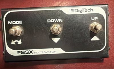 Digitech FS3X Footswitch 3-Button Guitar Amp Controller Pedal FS3X Switching Ped