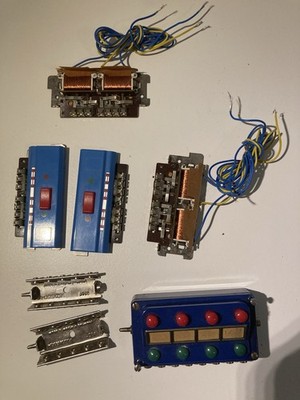Märklin Z Mini Handschalter 8946  ( defekte Fernschalter 8945 )