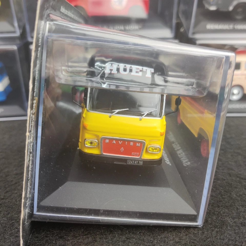 FURGONE RENAULT SAVIEM SG2 HUET IXO 1:43 NUOVO SCATOLA + BLISTER - Immagine 4 di 4