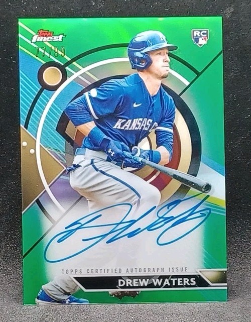2023 Topps Finest - Finest Autographs Drew Waters #FA-DWA Green Refractor /99