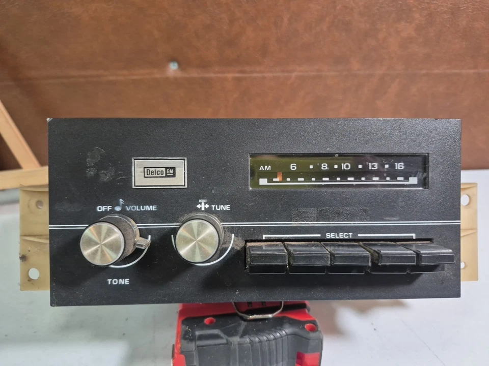 RADIO AM ORIGINAL OEM GM DELCO AÑOS 80 Foto 2 de 4