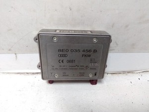 AUDI A6 4F2, C6 Antennenverstärker  8E0035456B 2.97 Diesel 165kw 2004 27712847