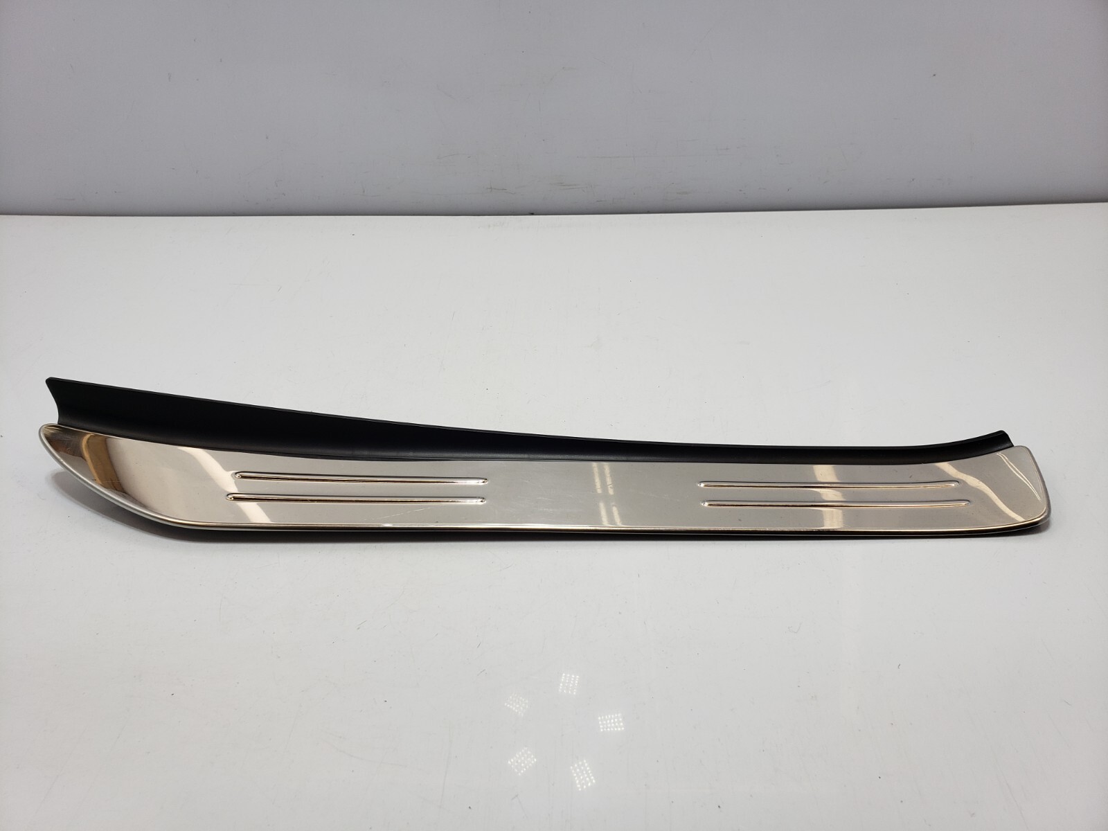 ✅ 10-14 OEM Rolls Royce Ghost RR4 Rear Right Passenger Steel Door Sill Plate*