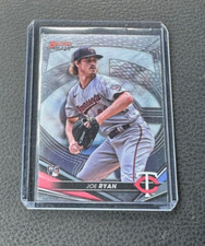 2022 Bowman's Best Joe Ryan Rookie