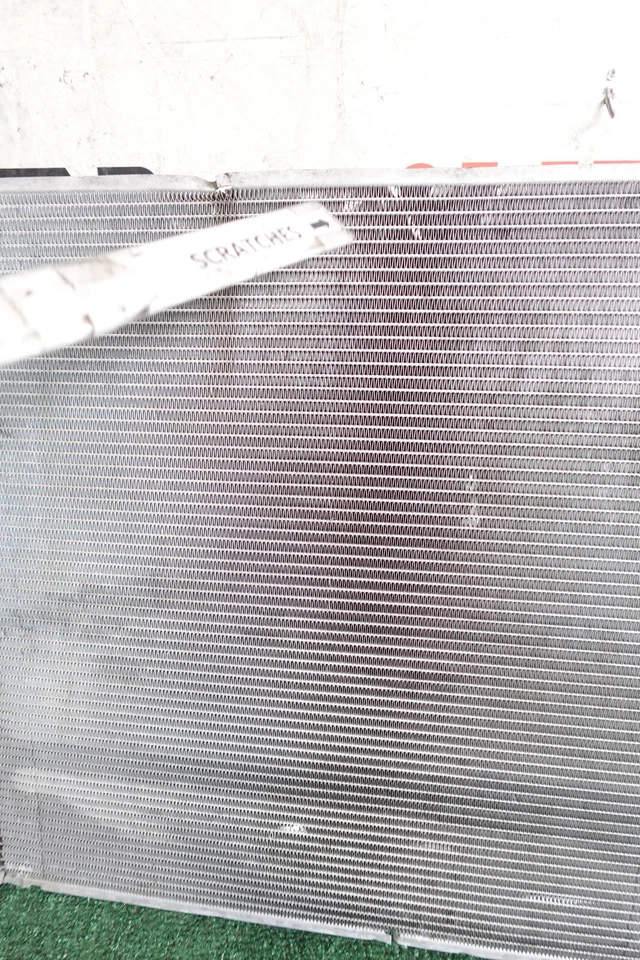 Ford F350 Super Duty 2017 2019 6,7 diésel platino potencia radiador auxiliar OEM Foto 3 de 4