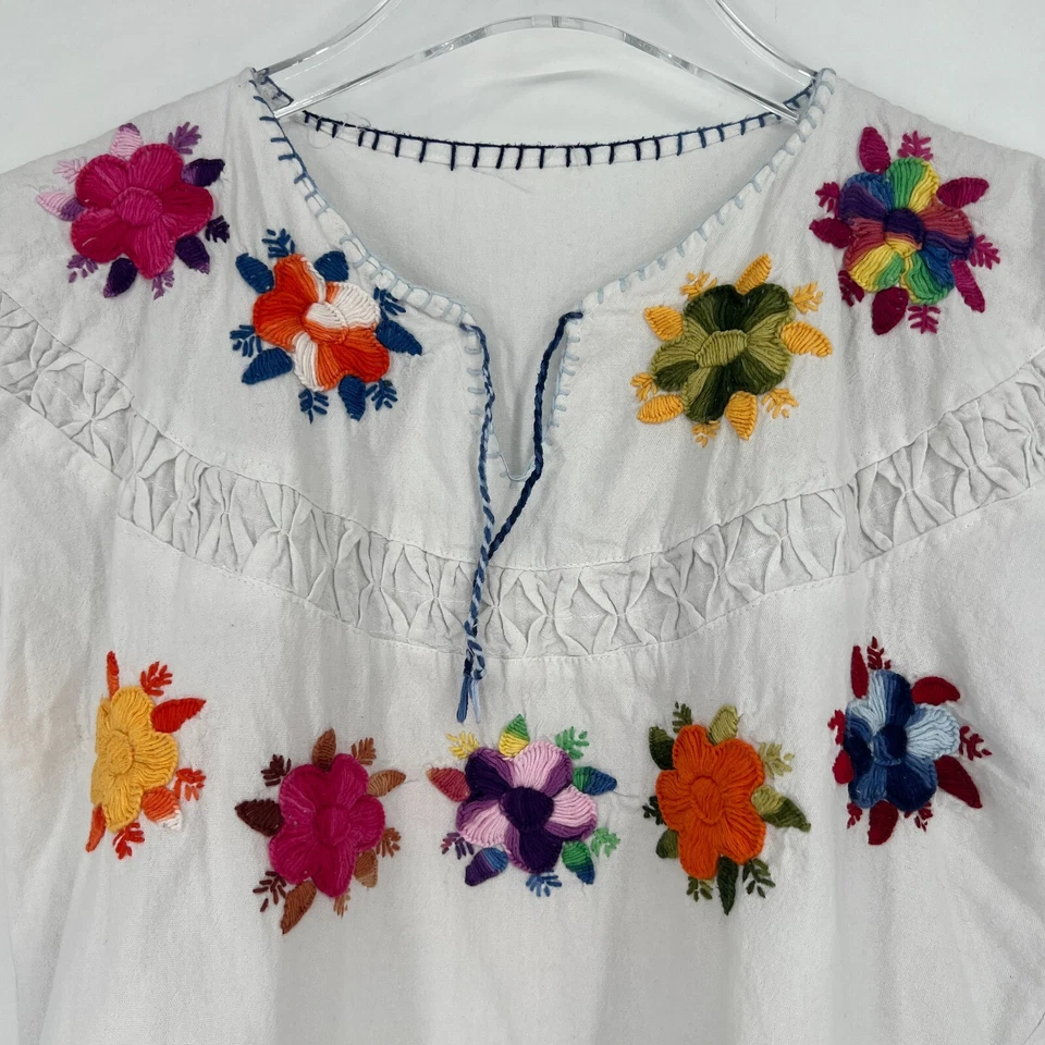 Винтажный мексиканский вышитый топ женщин S/M вышитый цветочный 70-х радуга - Изображение 4 из 4