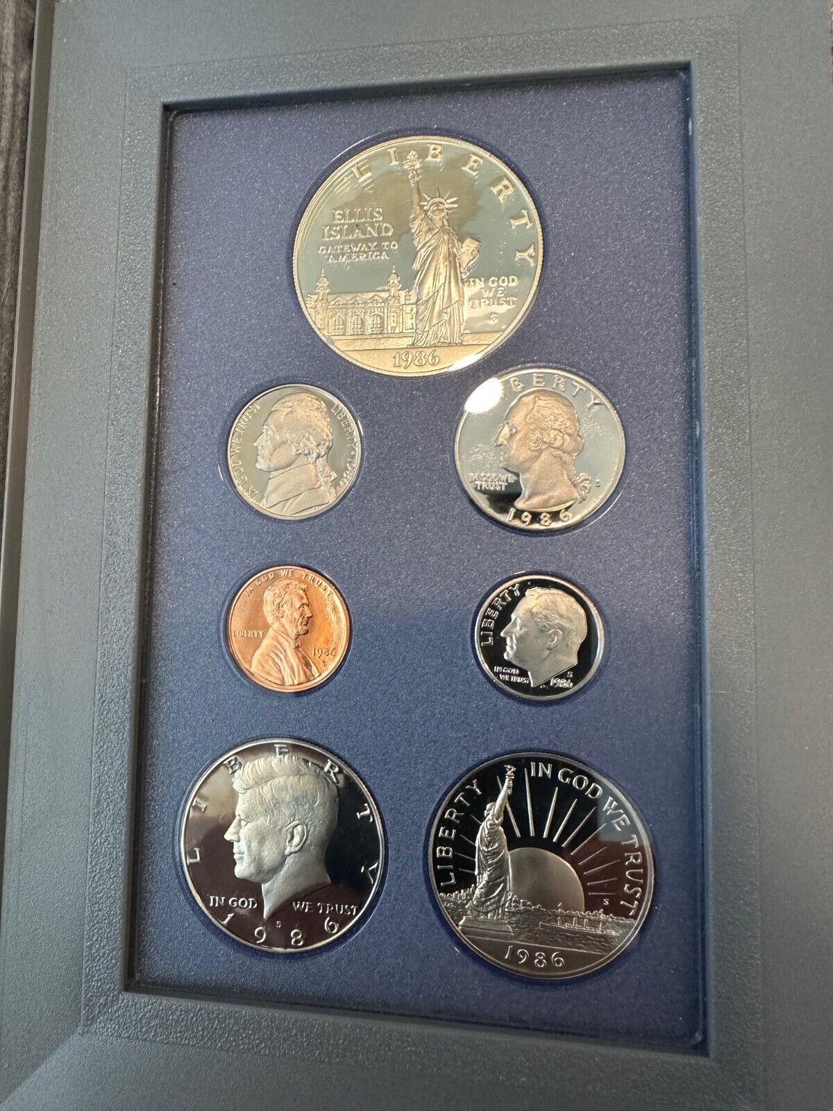 Picture 2 of 6