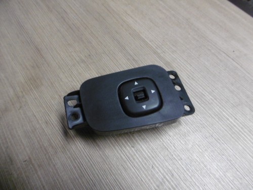 Mazda MPV II 2 Bj.99-05 Schalter Spiegel Spiegelverstellung LD4766600