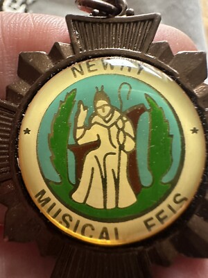 Vintage Newry Musical Feis Medal. Festival.