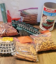 400 PC LOT Assorted LINCOLN LOGS Playskool Explorer Set Mountain Train Roof