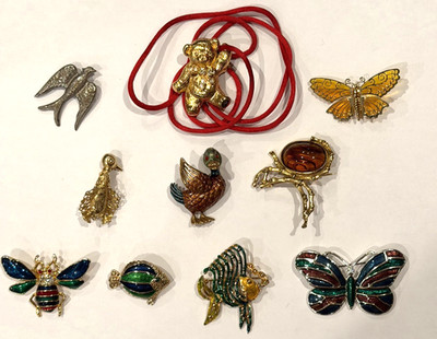 JJ AVON BUTTERFLY FISH DUCK BIRD TEDDY BEAR BEE BAMBOO BROOCH BRACELET LOT 11 EU