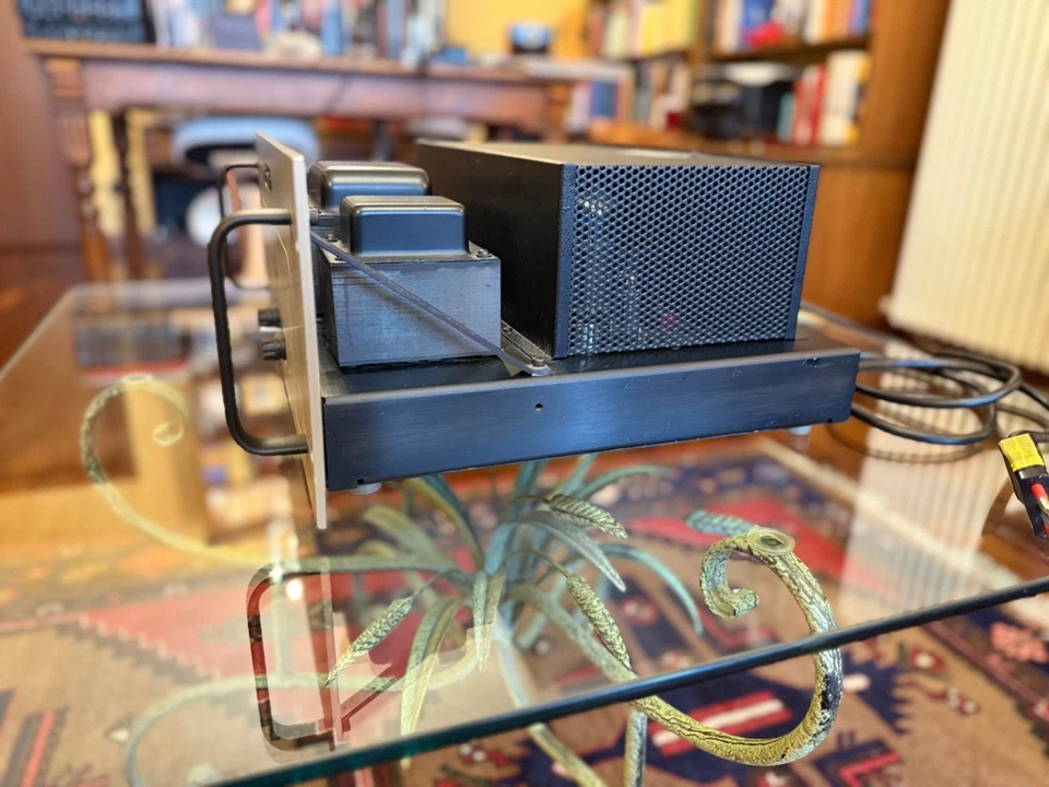 AUDIO RESEARCH CLASSIC 30 - AMPLIFICATORE DI POTENZA A VALVOLE - Immagine 3 di 4