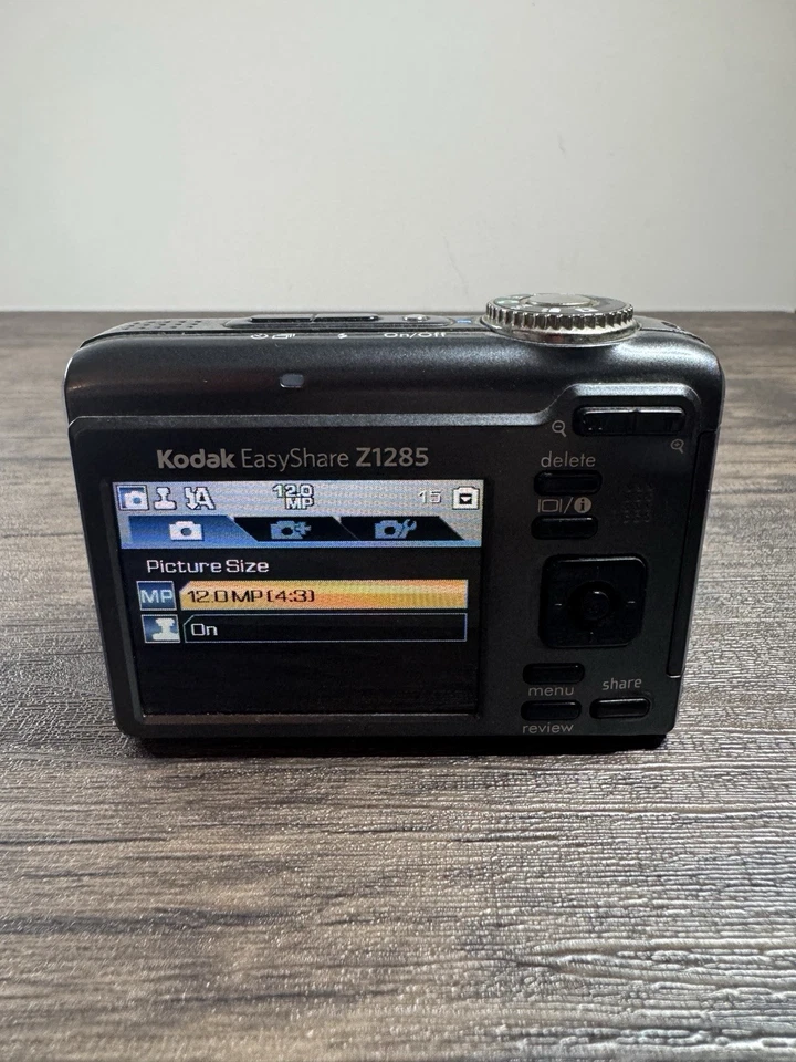 Cámara digital Kodak EasyShare Z1285 HD 5x zoom óptico PROBADA + ¡Estuche Samsonite! Foto 3 de 4