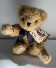 Boyds Bears "Lil’ Louis" 9" Plush Bear