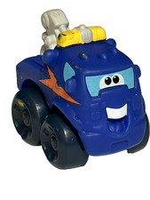 Hasbro Tonka Lil Chuck  Friends Tow Truck 2008 Blue
