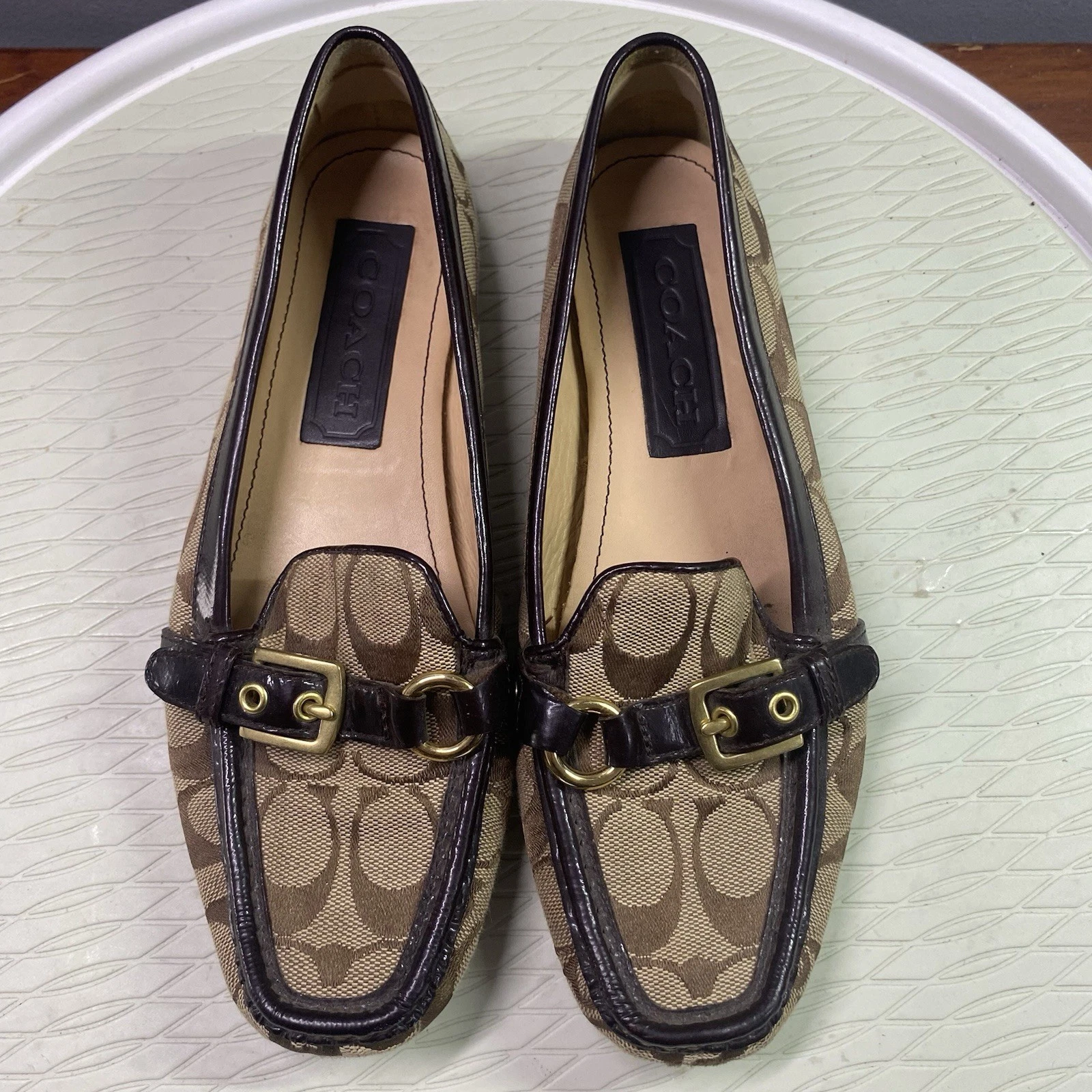 Scarpe eleganti Coach Stacie Q131 donna marrone fibbia ballerine comode taglia 7 5M US