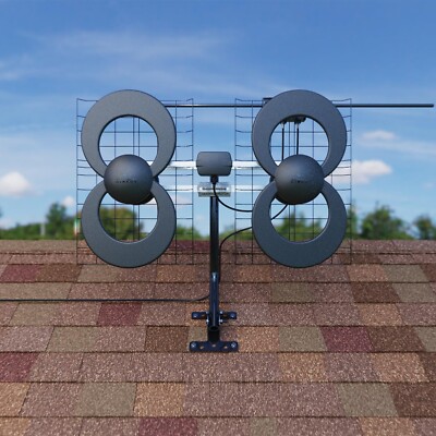 Antennas Direct ClearStream 4 TV-Antenne – 70+ Meilen Reichweite, UHF, Für Innen/Dachboden/Außen, 4K-ready