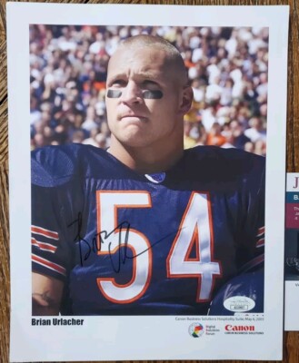 NICE Authentic AUTOGRAPHED Chicago Bears Brian Urlacher 8x10 Photo