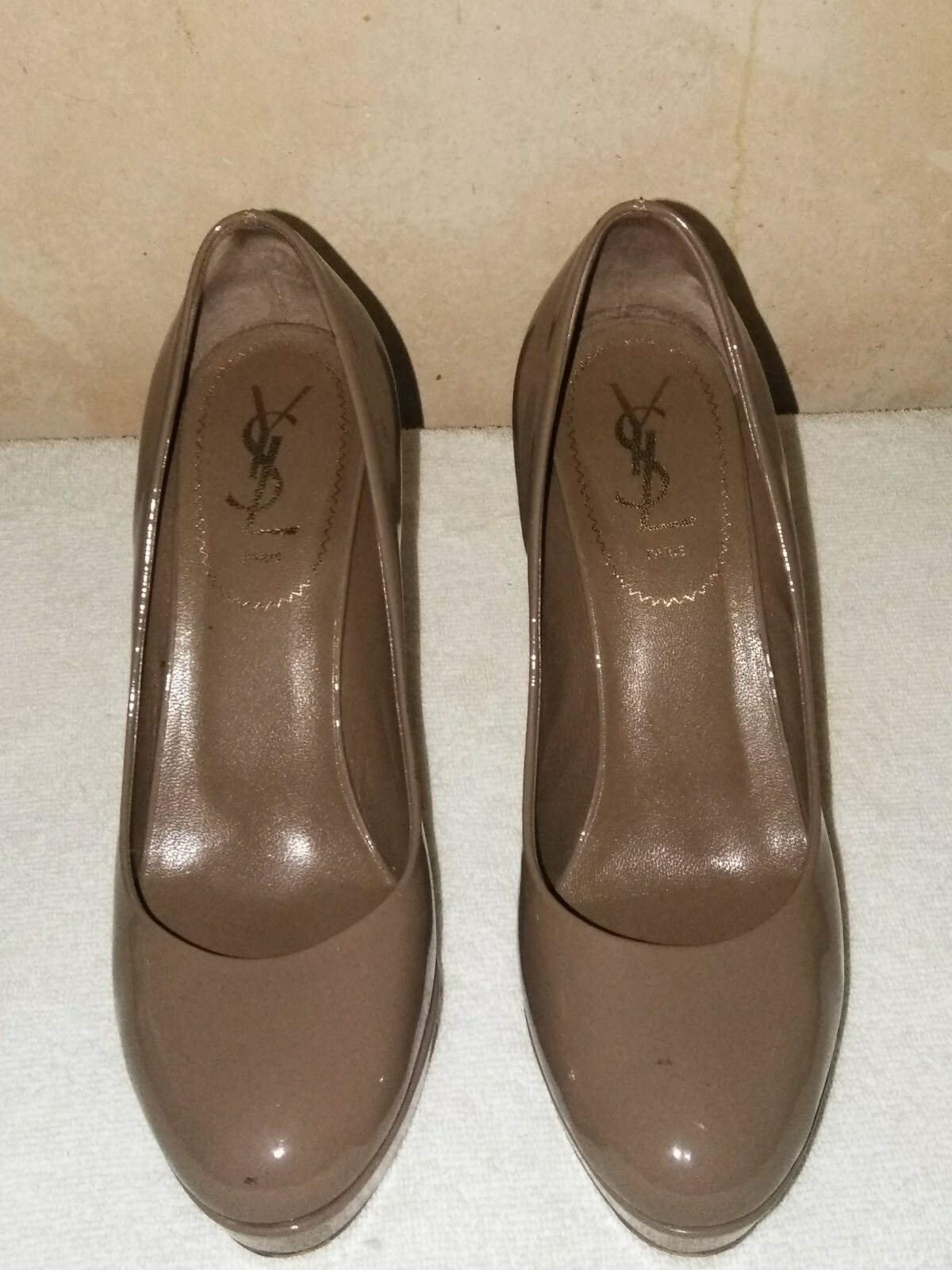 YSL Yves Saint Laurent Brown Taupe Patent Platform Classics Pump Sz. 38.5