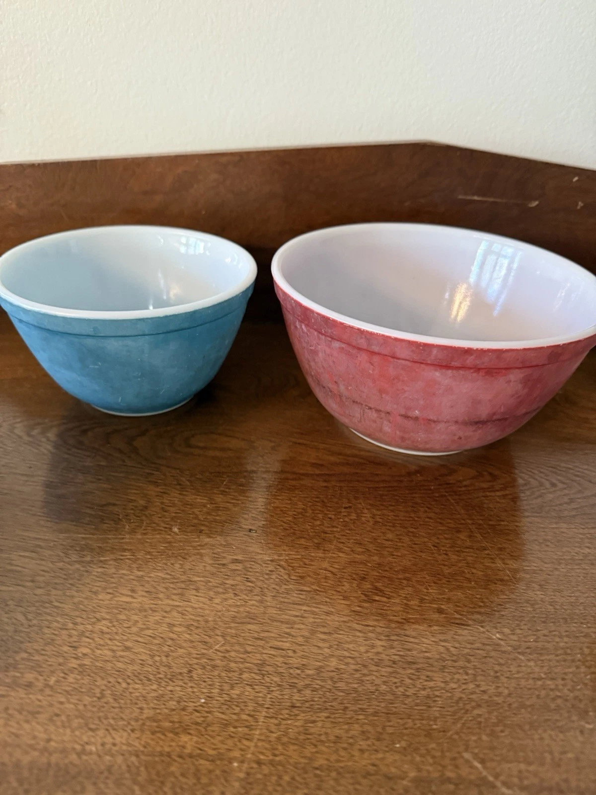 Vintage Pyrex Solid Glass Mixing Bowls Set of 2 Blue/Pink
