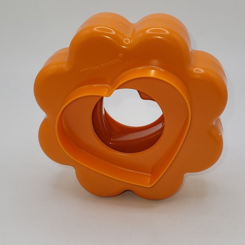 Tagliabiscotti Nidificazione Tupperware Arancione Cuore Stella Fiore Set 5 pz - Foto 2 di 7