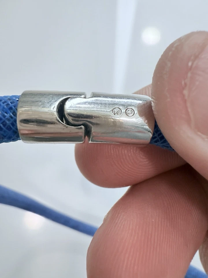 Pulseira Swarovski Stardust Capri azul malha envoltório de cristal fecho tom prata 16,5” - Imagem 3 de 4