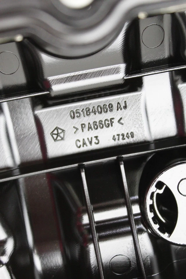 Cubiertas de válvula de motor Chrysler 200 3.6 2011-2014 OEM Foto 3 de 4