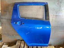 Porte arrière et accessoires Suzuki SWIFT