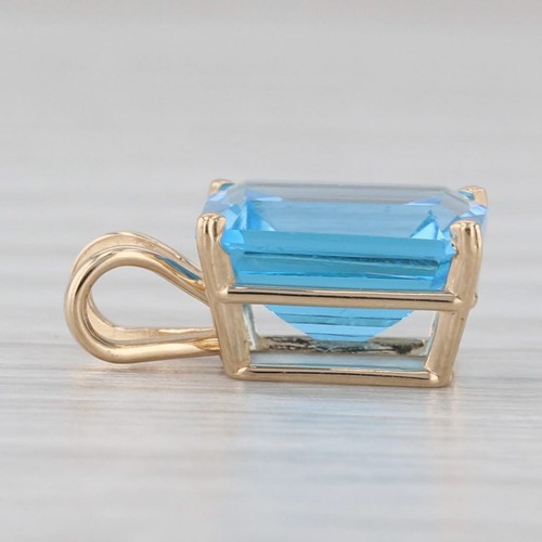 4.25ct Topacio Azul Corte Esmeralda Colgante Solitario 14k Oro Amarillo - Imagen 3 de 5