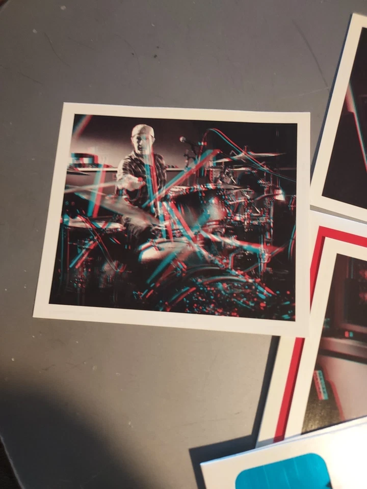 Chickenfoot III by Chickenfoot (CD, 2011) 3D With Glasses And Pictures. MINT - Imagem 3 de 4