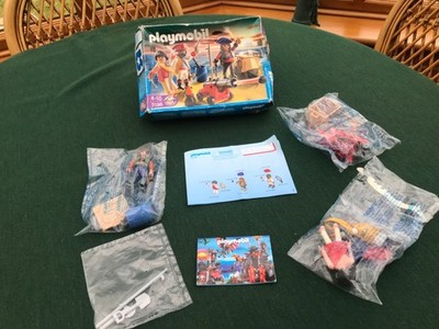 Playmobil Piraten Kommandant mit Waffenkammer (5136) Originalverpackt - ungeöffneter Inhalt