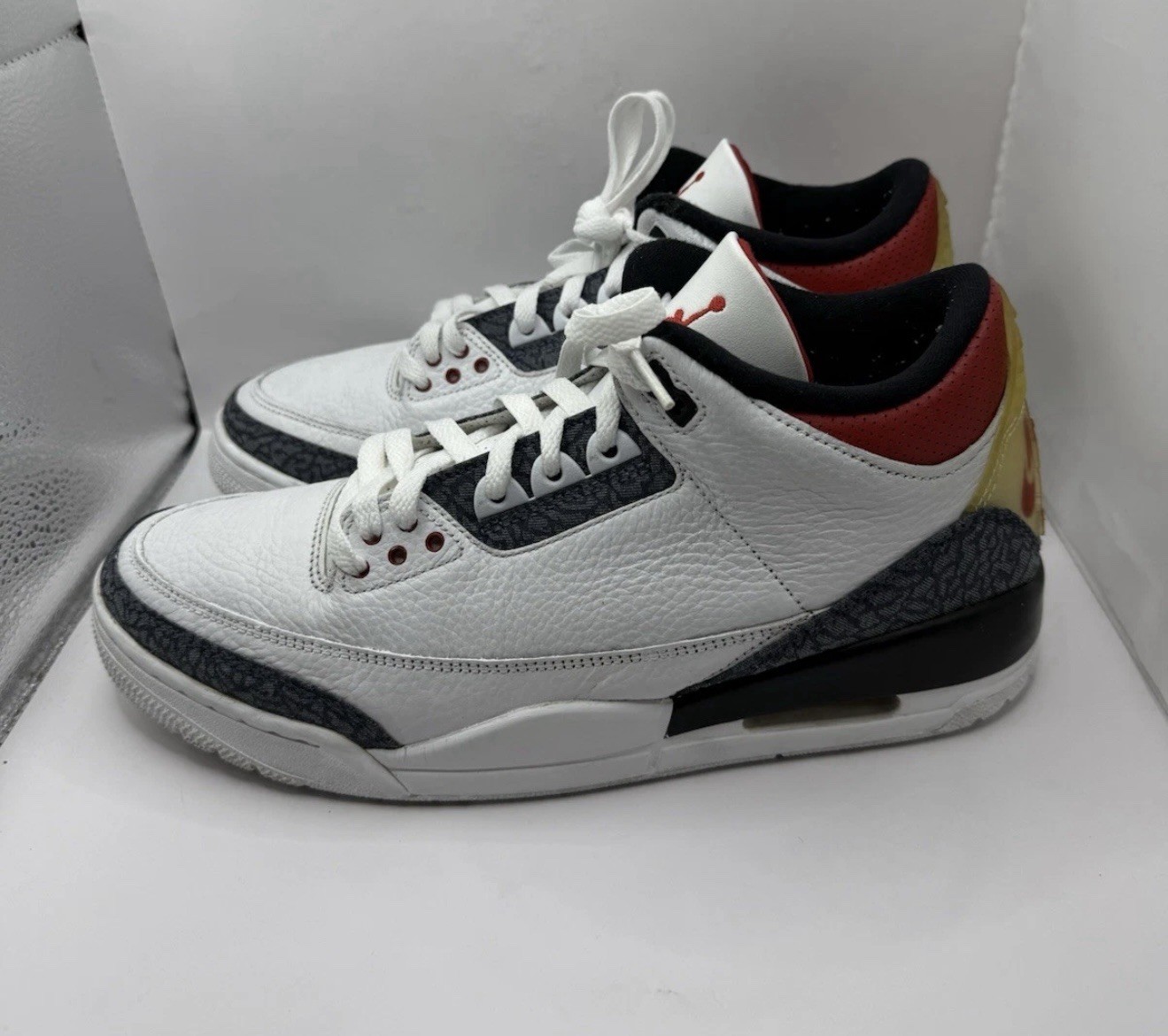 Jordan 3 Retro Denim SE Fire Red 2020  Size 10.5  CZ6431-100