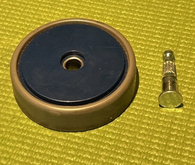 Shark Navigator Lift Away NV360 Vacuum Cleaner Large Wheel & Axle Pin Part