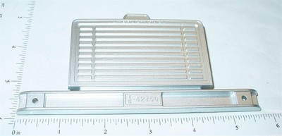 Ertl Repro 1:16 Scale International Silver Fleetstar Grill Toy Part ETP-025S