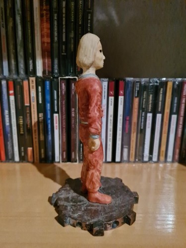 FIGURA DE EXTRATERRESTRE UMMITA DE CUARTO MILENIO - IKER JIMÉNEZ - Imagen 2 de 5