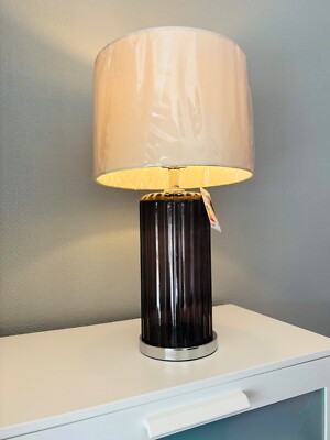 Hill Interior Alberta Metallic Glas Lampe mit Samtschirm