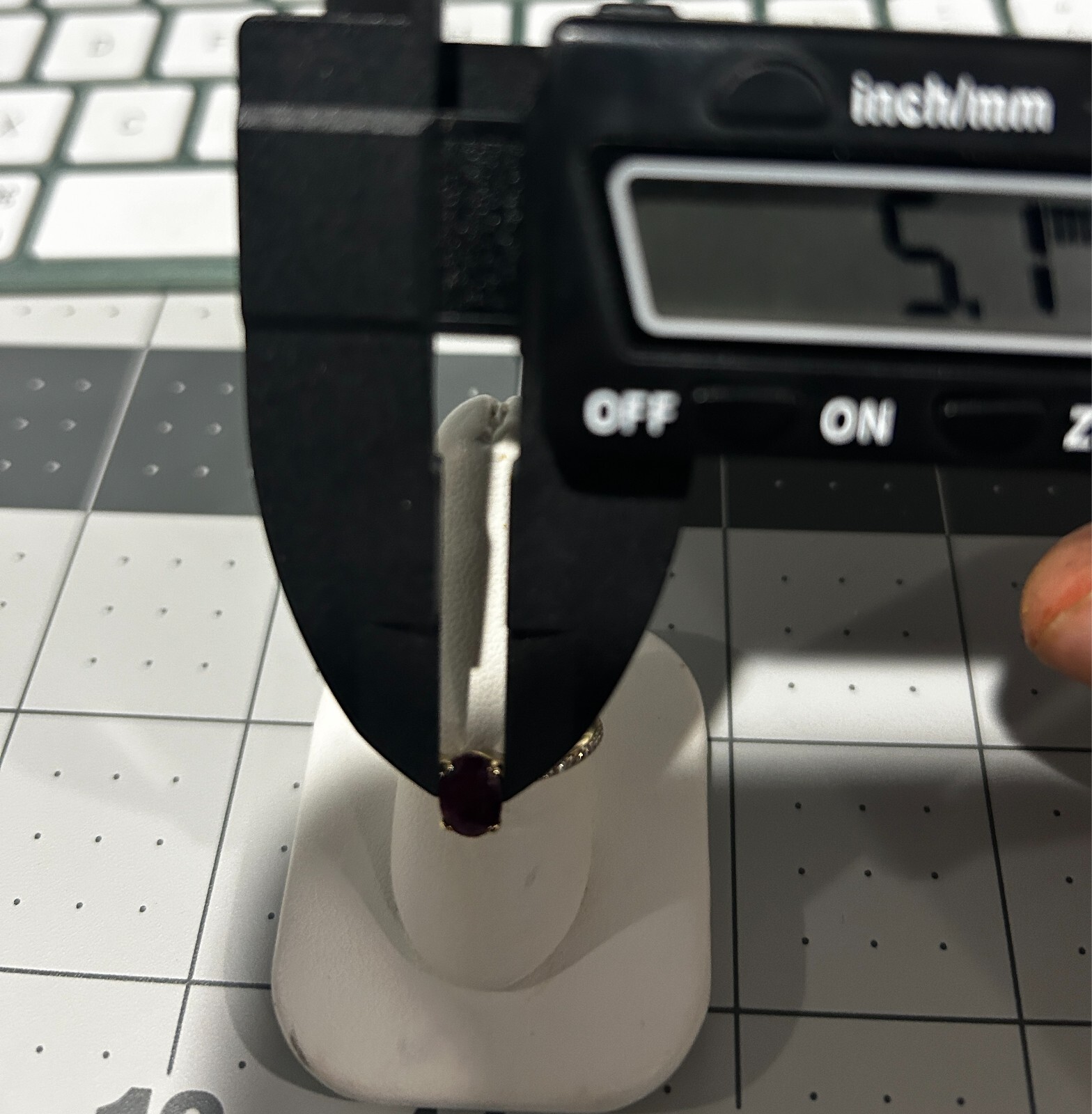 10K Solid Yellow Gold Diamond Oval Ruby Ring with… - image 7